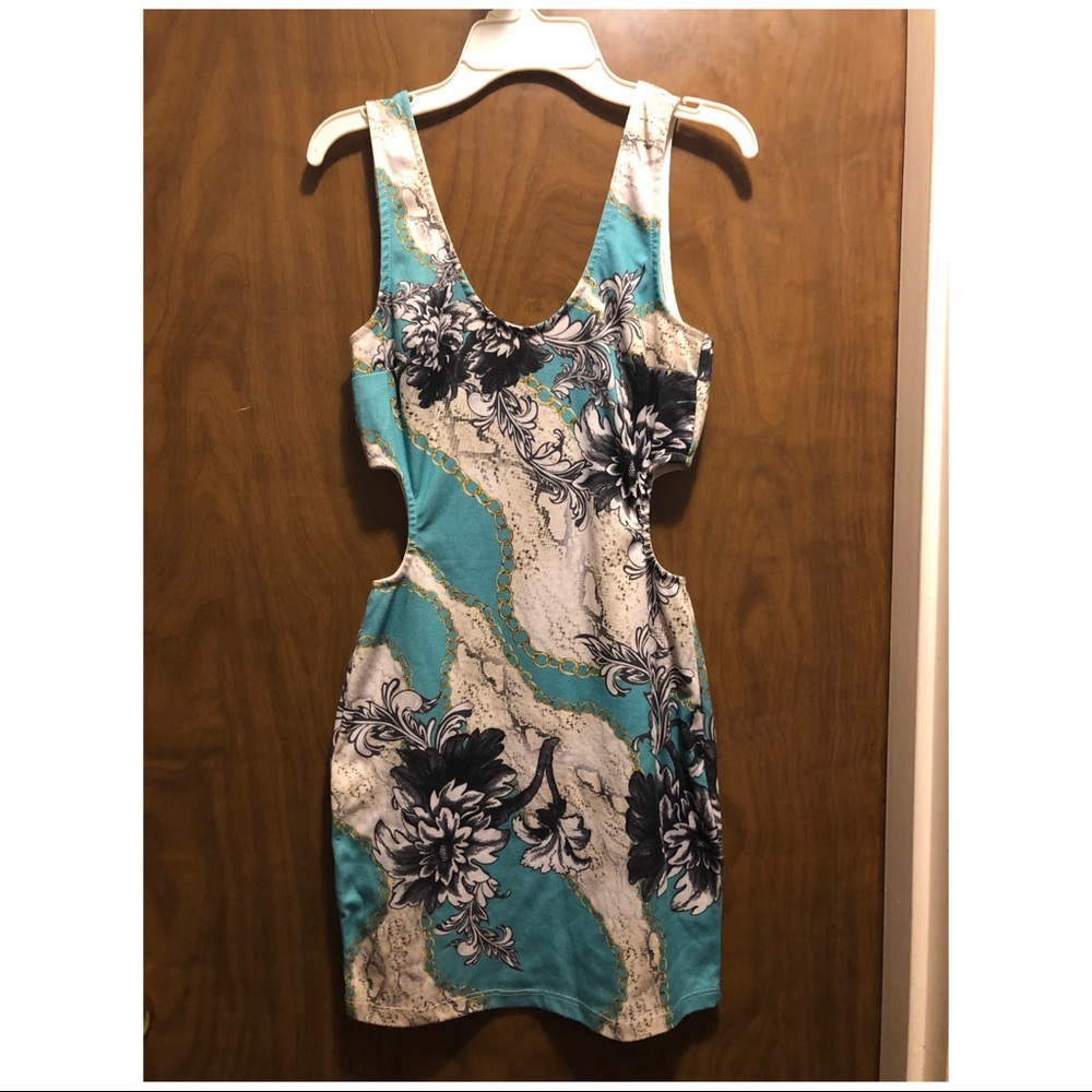 Mini Dress - Picture 2 of 3